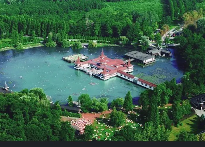 Horseshoe Tatil Evi Cserszegtomaj